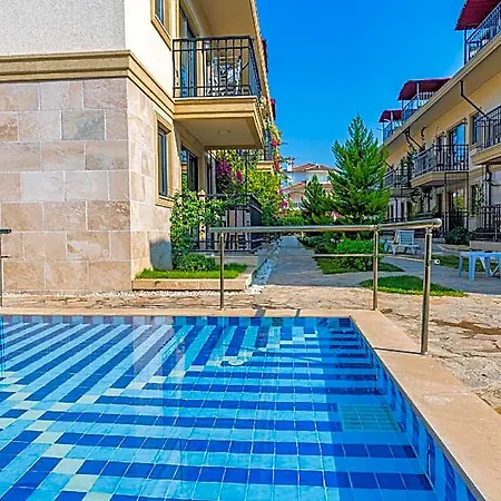 فندق Yasam Park فتحية