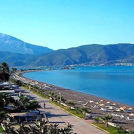 فندق Yasam Park 4*